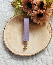 Load image into Gallery viewer, Luxury Saffiano Fine Grain Wristket Keyring