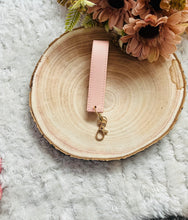 Load image into Gallery viewer, Luxury Saffiano Fine Grain Wristket Keyring