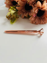 Load image into Gallery viewer, Diamond Topped Personalised Pen
