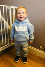 Load image into Gallery viewer, Thick Fleece Hooded Jogger Set Inc T-shirt
