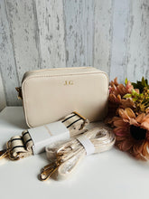 Load image into Gallery viewer, Luxury Saffiano Fine Grain Cross Body Bag
